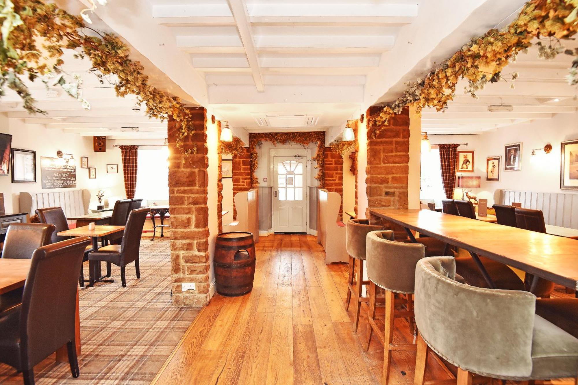 Chequers Inn Harrogate Exterior photo