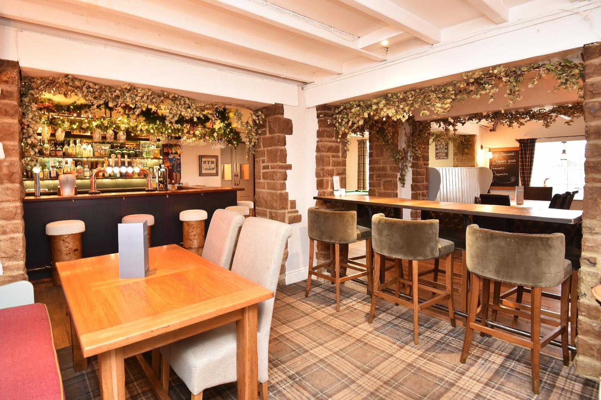 Chequers Inn Harrogate Exterior photo