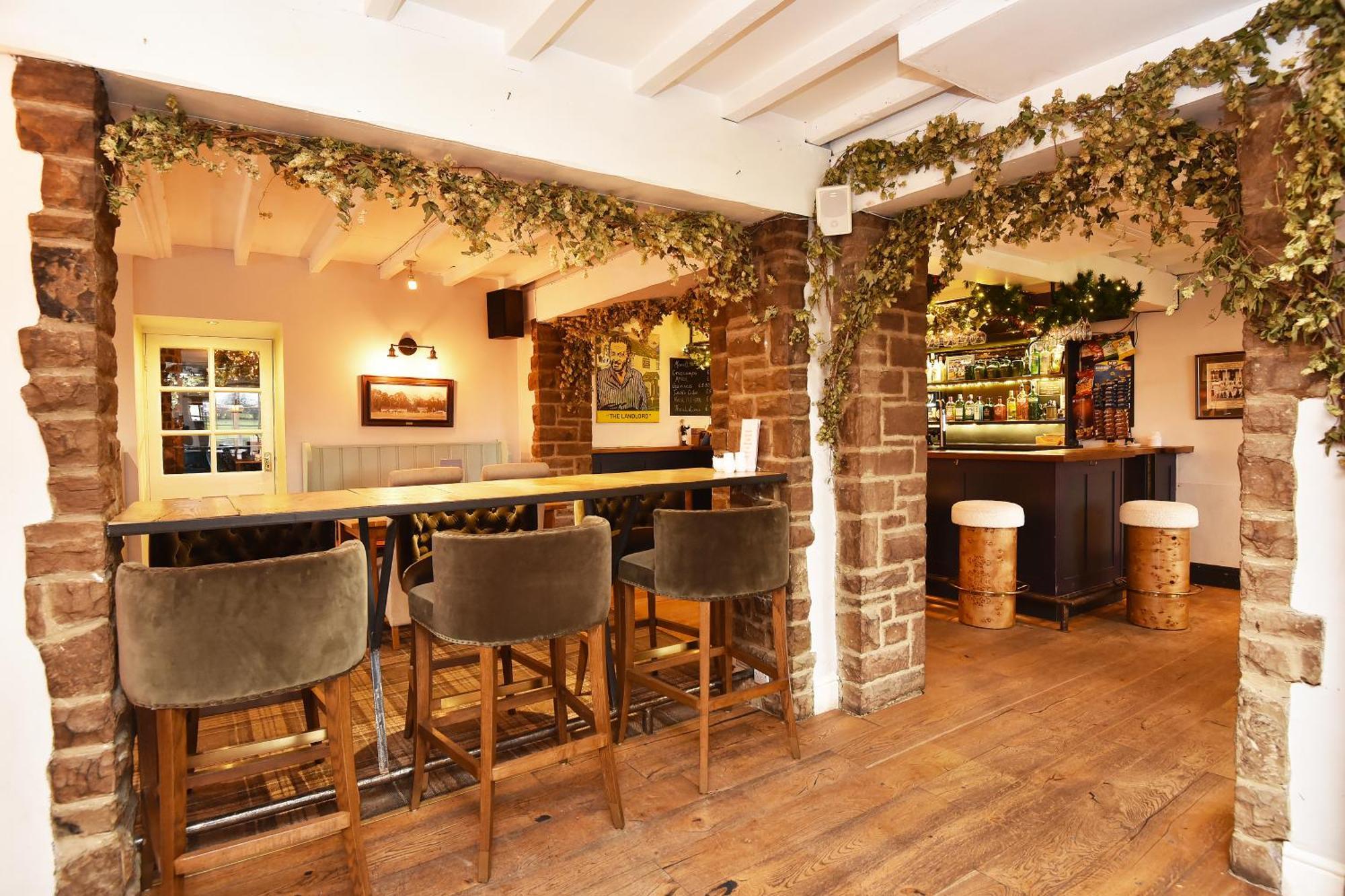 Chequers Inn Harrogate Exterior photo